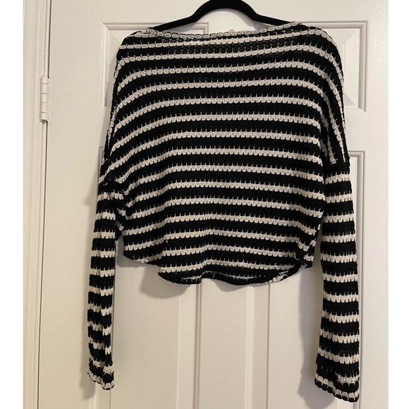 Cute Sweater - Picture 4 of 5